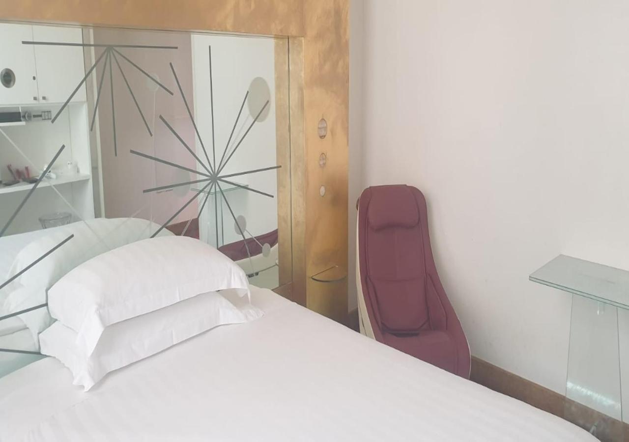 Hotel Trecento Rome Exterior photo
